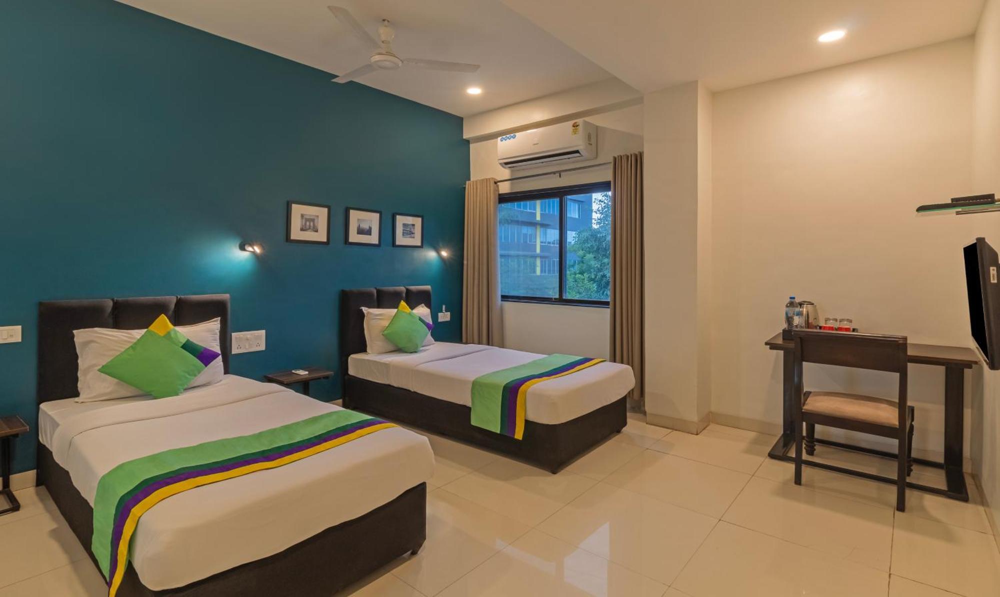 Treebo Tulip Comfort Kharadi Exterior photo